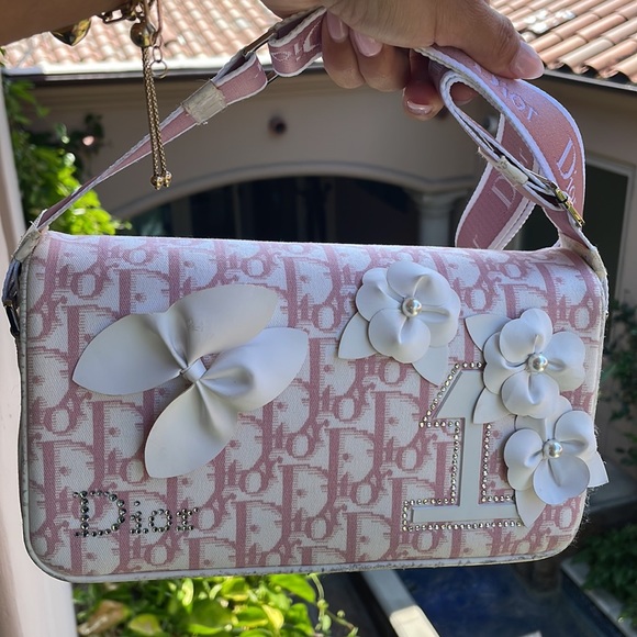 Christian Dior Girly crossbody bag - Picture 2 of 16